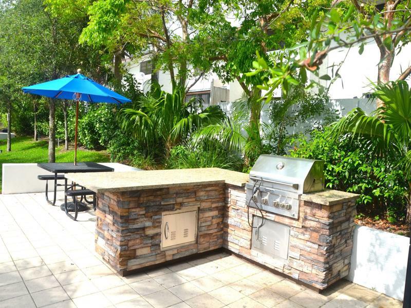 Riviera Luxury Living At River Oaks Marina And Tower Miami Exterior foto