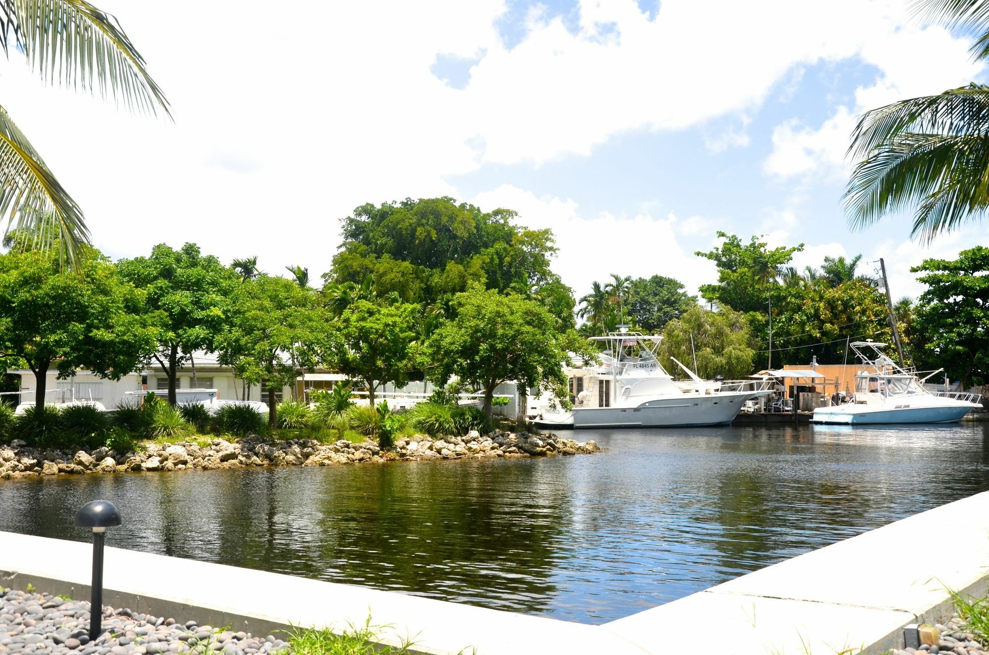 Riviera Luxury Living At River Oaks Marina And Tower Miami Exterior foto