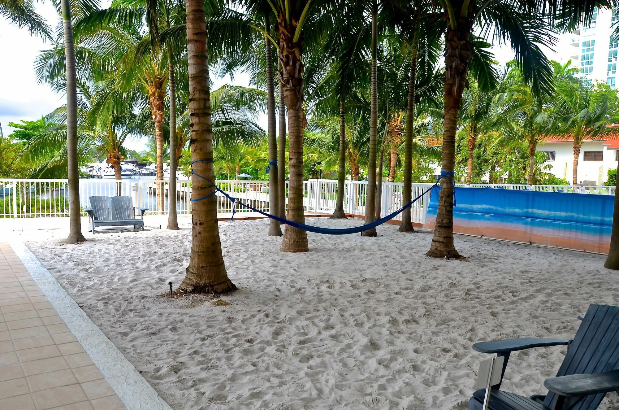 Riviera Luxury Living At River Oaks Marina And Tower Miami Exterior foto